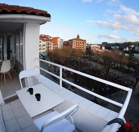 Apartamentos Urdaibai 5 Bermeo Exterior foto